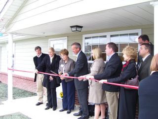 Spicewood Ribbon Cutting 2